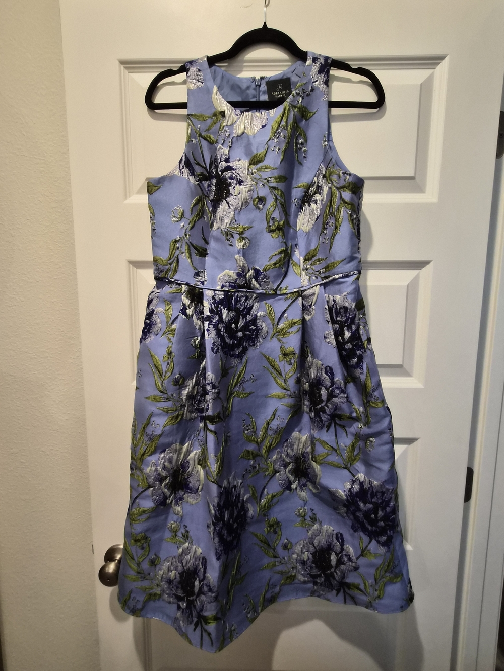Adrianna Papell Lavender Blue Floral Sleeveless Midi - Picture 3 of 4